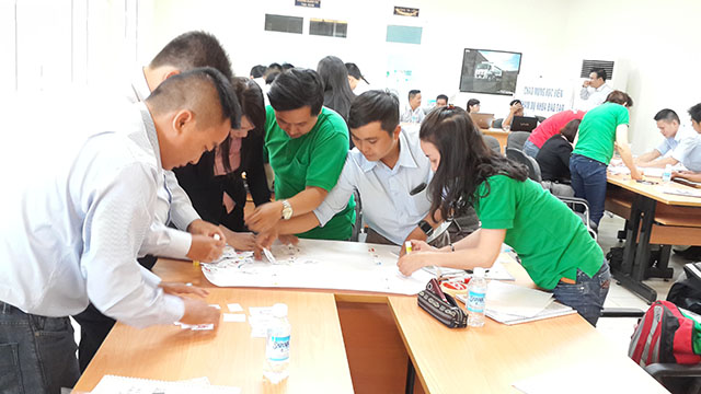 Kỹ năng bán hàng & chăm sóc Khách Hàng chuyên nghiệp - ISUZU (23 & 24.09.2014)
